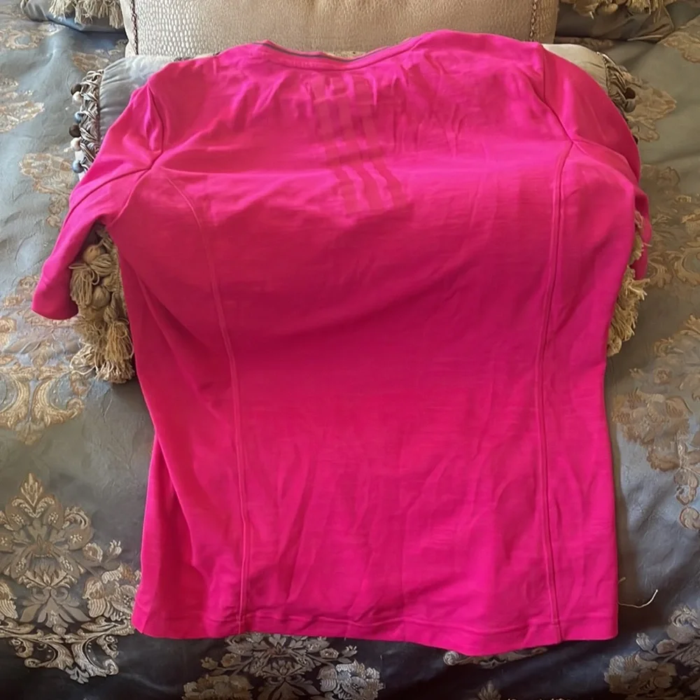 Adidas running shirt - Picture 4 of 4